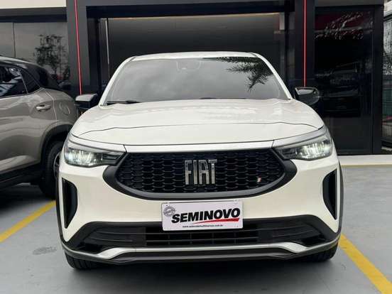 FIAT-FASTBACK-2024