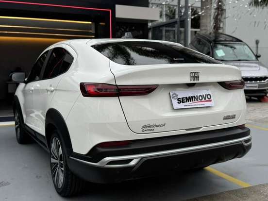 FIAT-FASTBACK-1.0 TURBO 200 FLEX AUDACE CVT FIAT-FASTBACK-2024