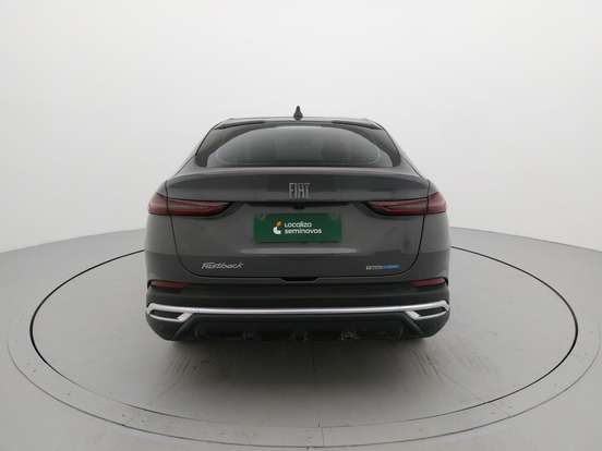 FIAT-FASTBACK-2025