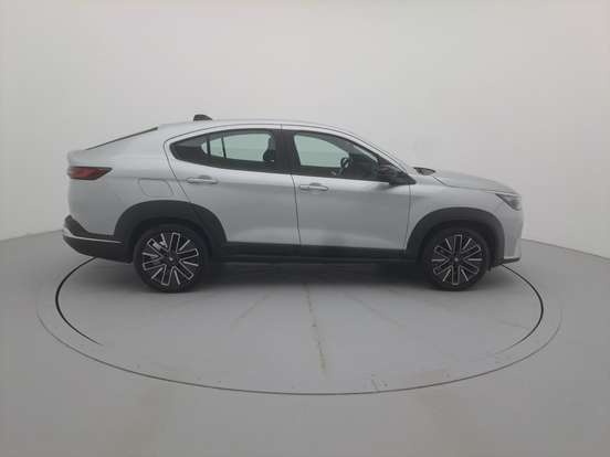 FIAT-FASTBACK-2025