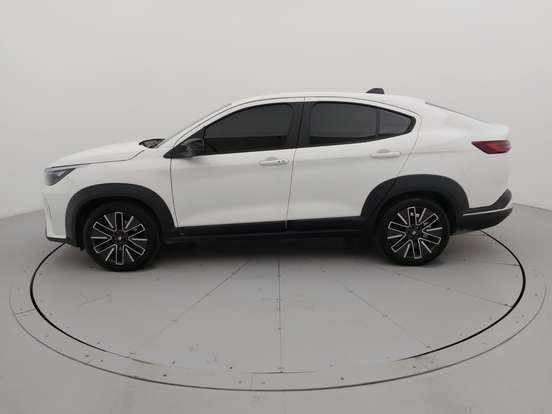 FIAT-FASTBACK-2025