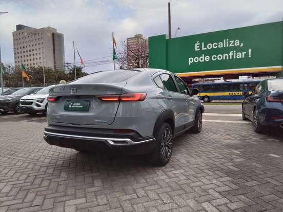 FIAT-FASTBACK-1.0 TURBO 200 HYBRID AUDACE CVT FIAT-FASTBACK-2025