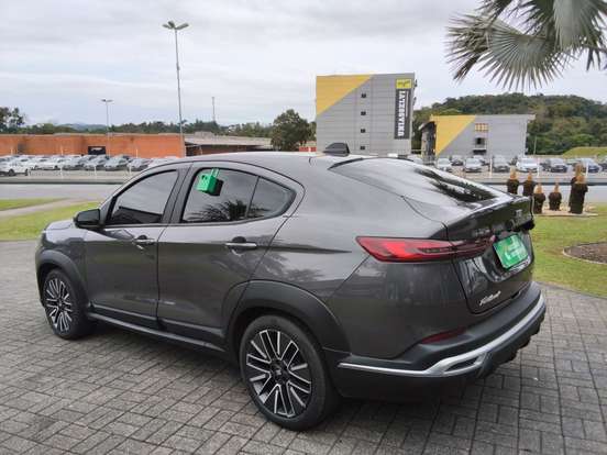FIAT-FASTBACK-2025