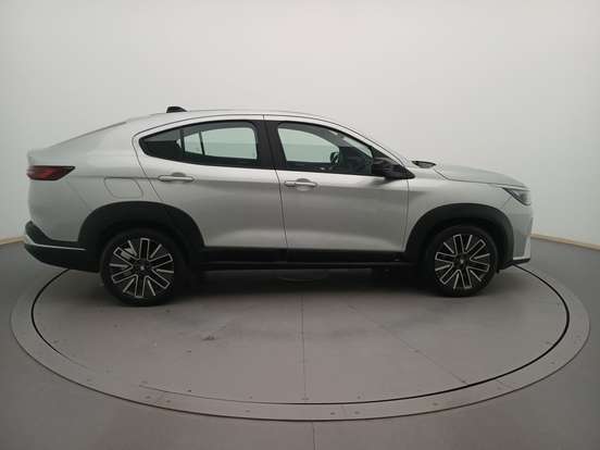 FIAT-FASTBACK-2025