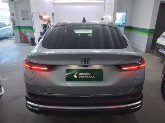 FIAT-FASTBACK-1.0 TURBO 200 HYBRID AUDACE CVT FIAT-FASTBACK-2025