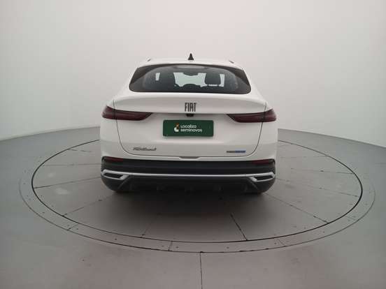 FIAT-FASTBACK-2025
