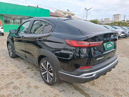 FIAT-FASTBACK-2025