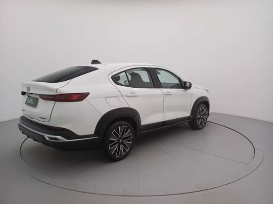 FIAT-FASTBACK-2025