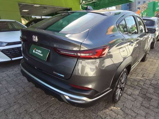FIAT-FASTBACK-1.0 TURBO 200 HYBRID AUDACE CVT FIAT-FASTBACK-2025