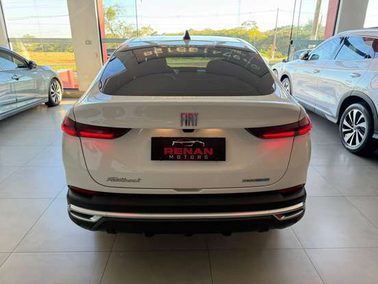 FIAT-FASTBACK-2024