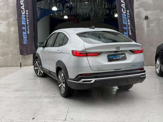 FIAT-FASTBACK-2025