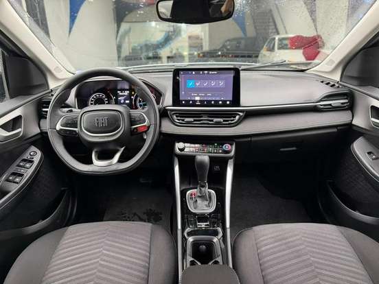 FIAT-FASTBACK-1.0 TURBO 200 HYBRID AUDACE CVT FIAT-FASTBACK-2025