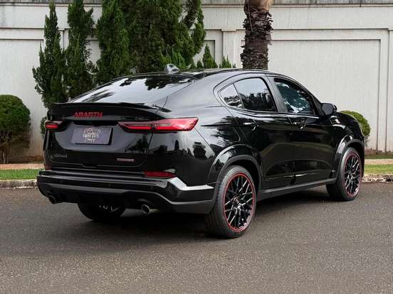 FIAT-FASTBACK-2023