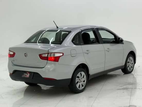 FIAT-GRAND SIENA-2015