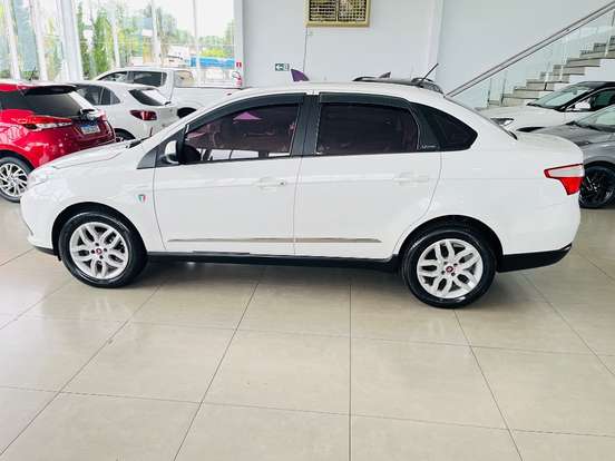 FIAT-GRAND SIENA-2014