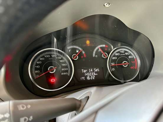 FIAT-GRAND SIENA-2013