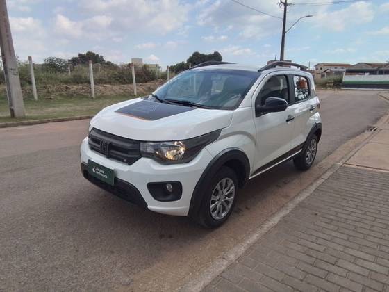 FIAT MOBI 1.0 FIREFLY FLEX TREKKING MANUAL