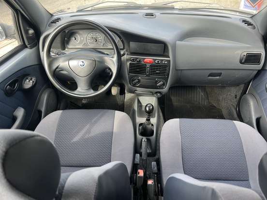 FIAT-PALIO-1.0 MPI FIRE 8V GASOLINA 4P MANUAL FIAT-PALIO-2003