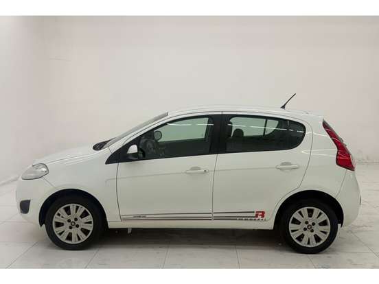 FIAT-PALIO-2016