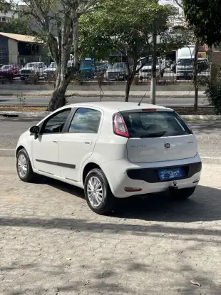 FIAT-PUNTO-2012