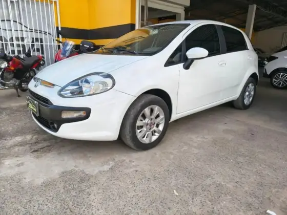 FIAT PUNTO 1.4 ATTRACTIVE 8V FLEX 4P MANUAL