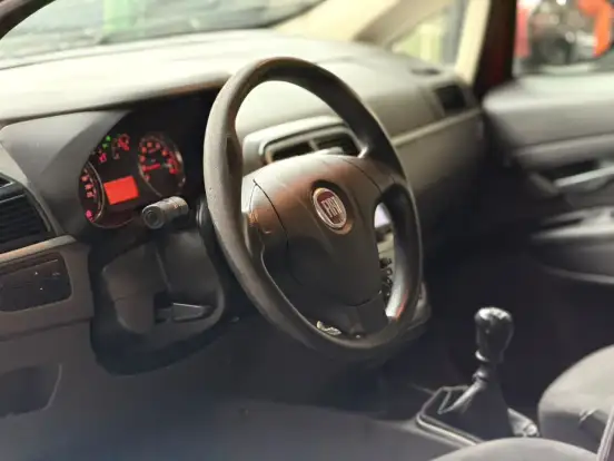 FIAT-PUNTO-1.4 ELX 8V FLEX 4P MANUAL FIAT-PUNTO-2007