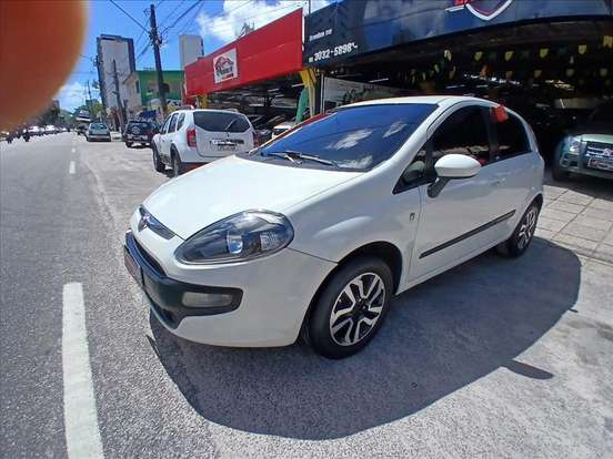 FIAT-PUNTO-1.4 ATTRACTIVE 8V FLEX 4P MANUAL FIAT-PUNTO-2016
