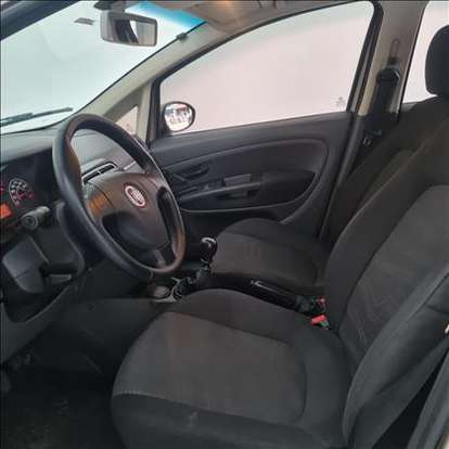 FIAT-PUNTO-1.4 ATTRACTIVE 8V FLEX 4P MANUAL FIAT-PUNTO-2011