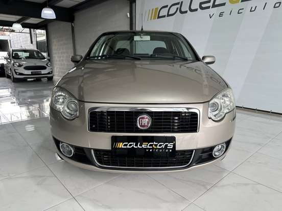 FIAT-SIENA-2010
