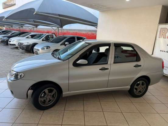 FIAT-SIENA-2007
