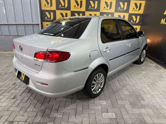 FIAT-SIENA-2010