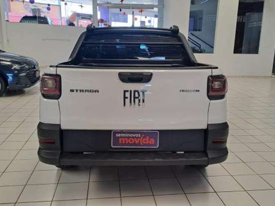 FIAT-STRADA-1.3 FIREFLY FLEX FREEDOM CD MANUAL FIAT-STRADA-2024