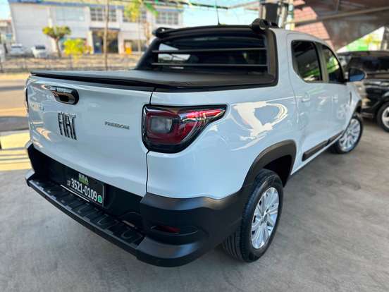 FIAT-STRADA-2021