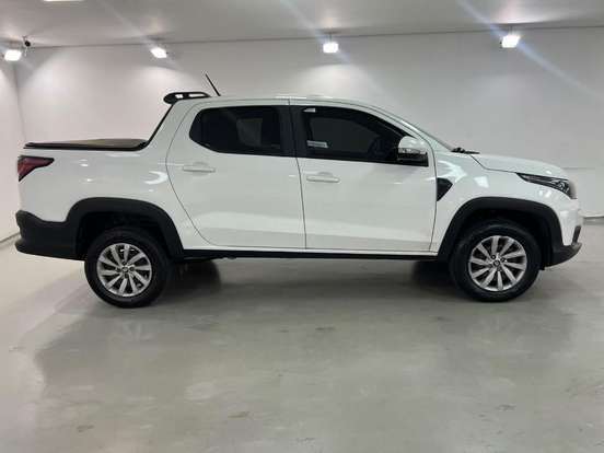 FIAT-STRADA-2024