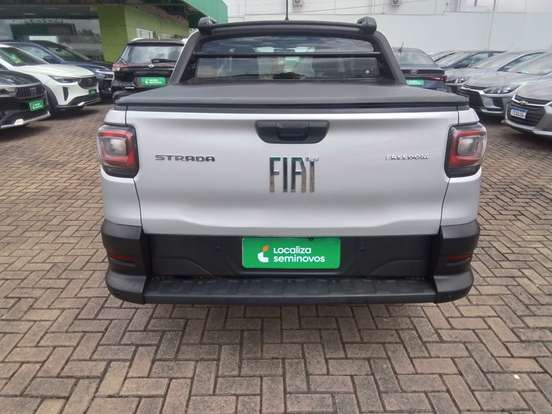 FIAT-STRADA-2024