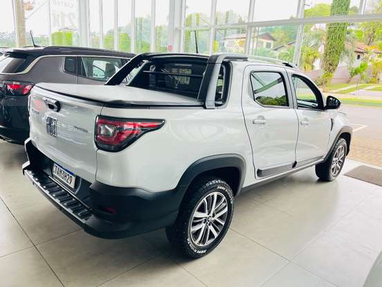 FIAT-STRADA-2024