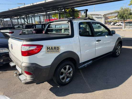 FIAT-STRADA-2016