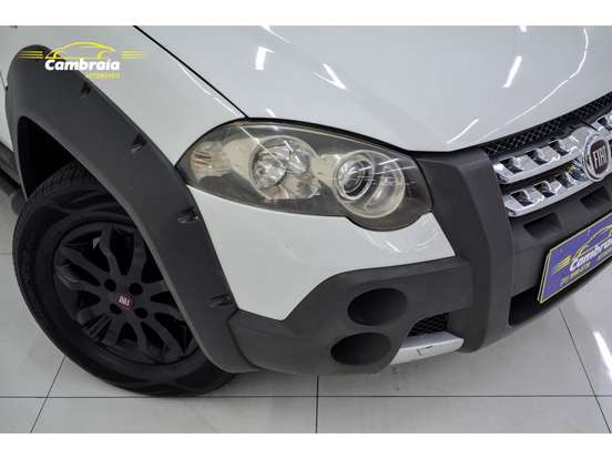 FIAT-STRADA-1.8 MPI ADVENTURE CD 16V FLEX 2P AUTOMATIZADO FIAT-STRADA-2011