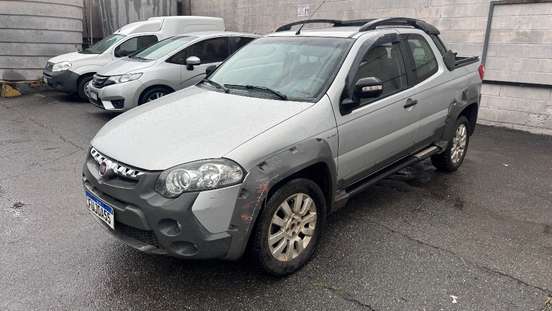 FIAT-STRADA-1.8 MPI ADVENTURE CD 16V FLEX 3P AUTOMATIZADO FIAT-STRADA-2014