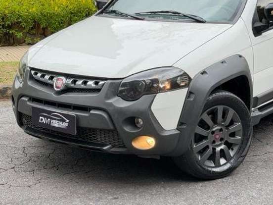 FIAT-STRADA-1.8 MPI ADVENTURE CD 16V FLEX 3P MANUAL FIAT-STRADA-2017