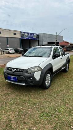 FIAT STRADA 1.8 MPI ADVENTURE CE 16V FLEX 2P MANUAL