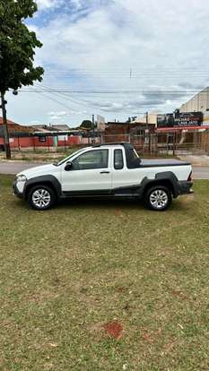 FIAT-STRADA-1.8 MPI ADVENTURE CE 16V FLEX 2P MANUAL FIAT-STRADA-2012