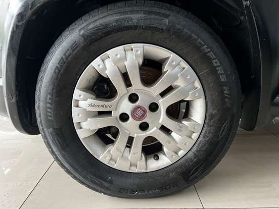 FIAT-STRADA-1.8 MPI ADVENTURE CE 8V FLEX 2P MANUAL FIAT-STRADA-2009