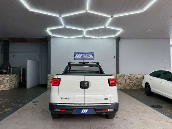 FIAT-TORO-2023