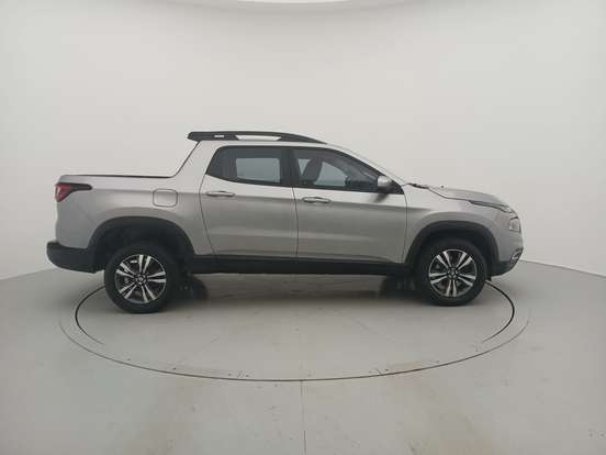 FIAT-TORO-2023
