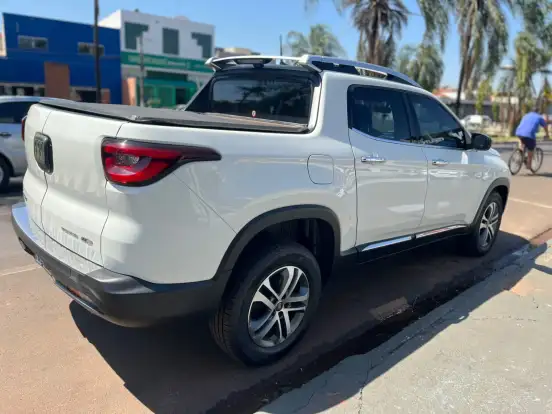 FIAT-TORO-2.0 16V TURBO DIESEL VOLCANO 4WD AT9 FIAT-TORO-2017
