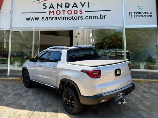 FIAT-TORO-2.0 16V TURBO DIESEL VOLCANO 4WD AT9 FIAT-TORO-2017