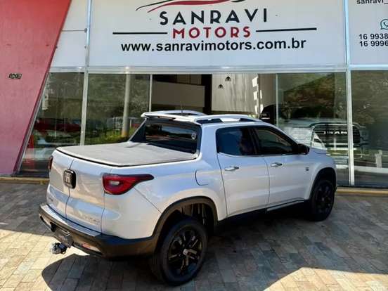 FIAT-TORO-2.0 16V TURBO DIESEL VOLCANO 4WD AT9 FIAT-TORO-2017