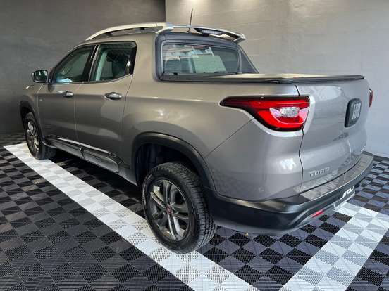 FIAT-TORO-2.4 16V MULTIAIR FLEX VOLCANO AT9 FIAT-TORO-2019