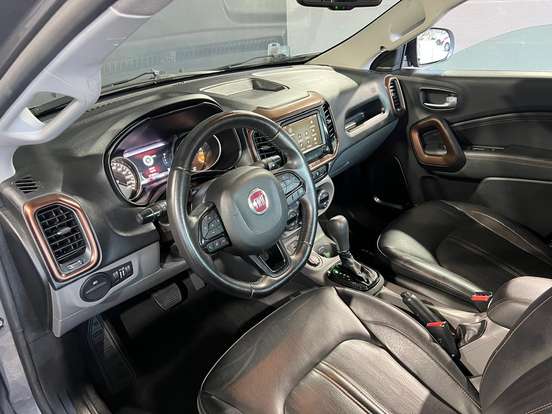 FIAT-TORO-2.4 16V MULTIAIR FLEX VOLCANO AT9 FIAT-TORO-2019